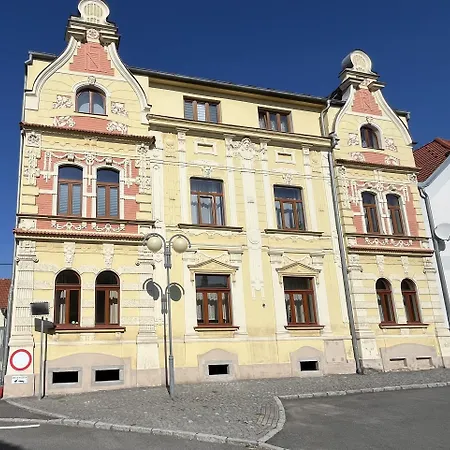 Naxaruv Dvur Apartment Horazdovice