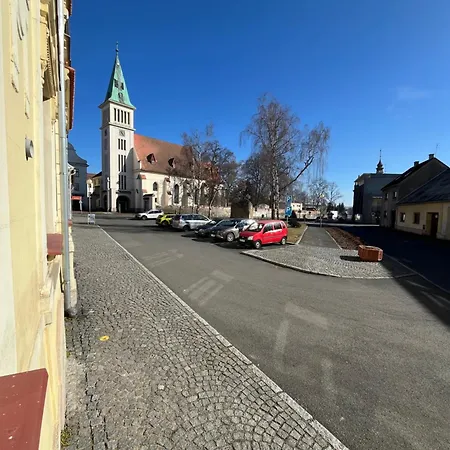 Naxaruv Dvur
