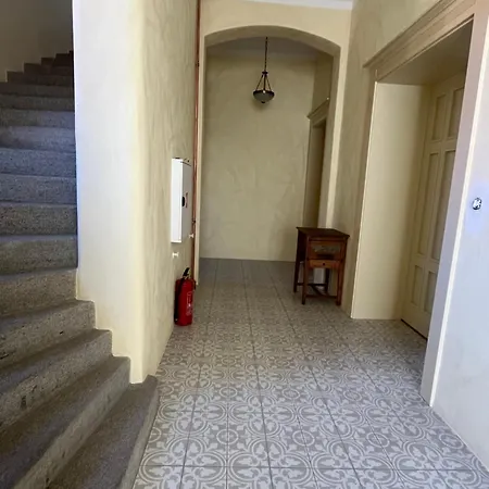 Naxaruv Dvur Apartment