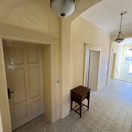 Naxaruv Dvur Horažďovice