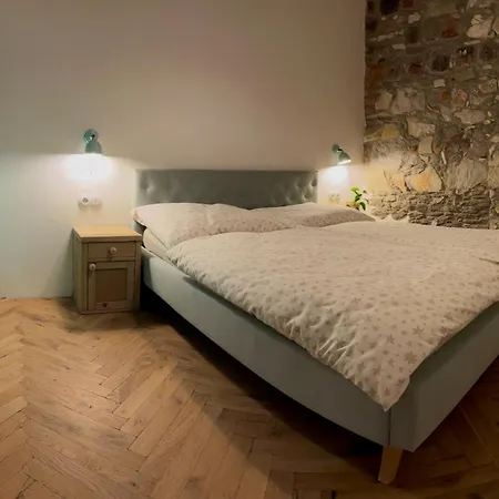 Apartment Naxaruv Dvur *