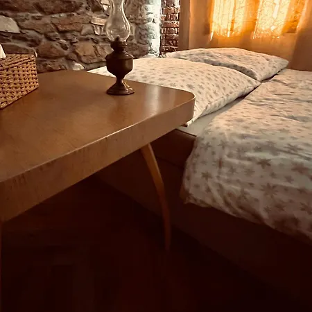 Naxaruv Dvur Horazdovice