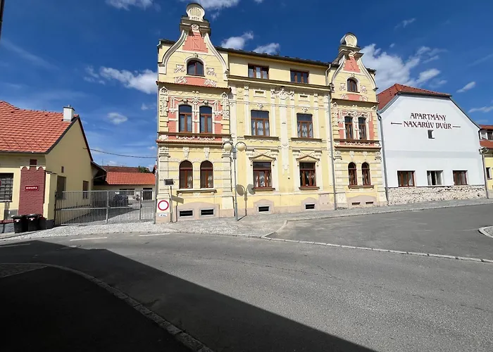 Apartment Naxeruv Dvur *