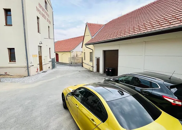 Naxeruv Dvur Apartment Horažďovice